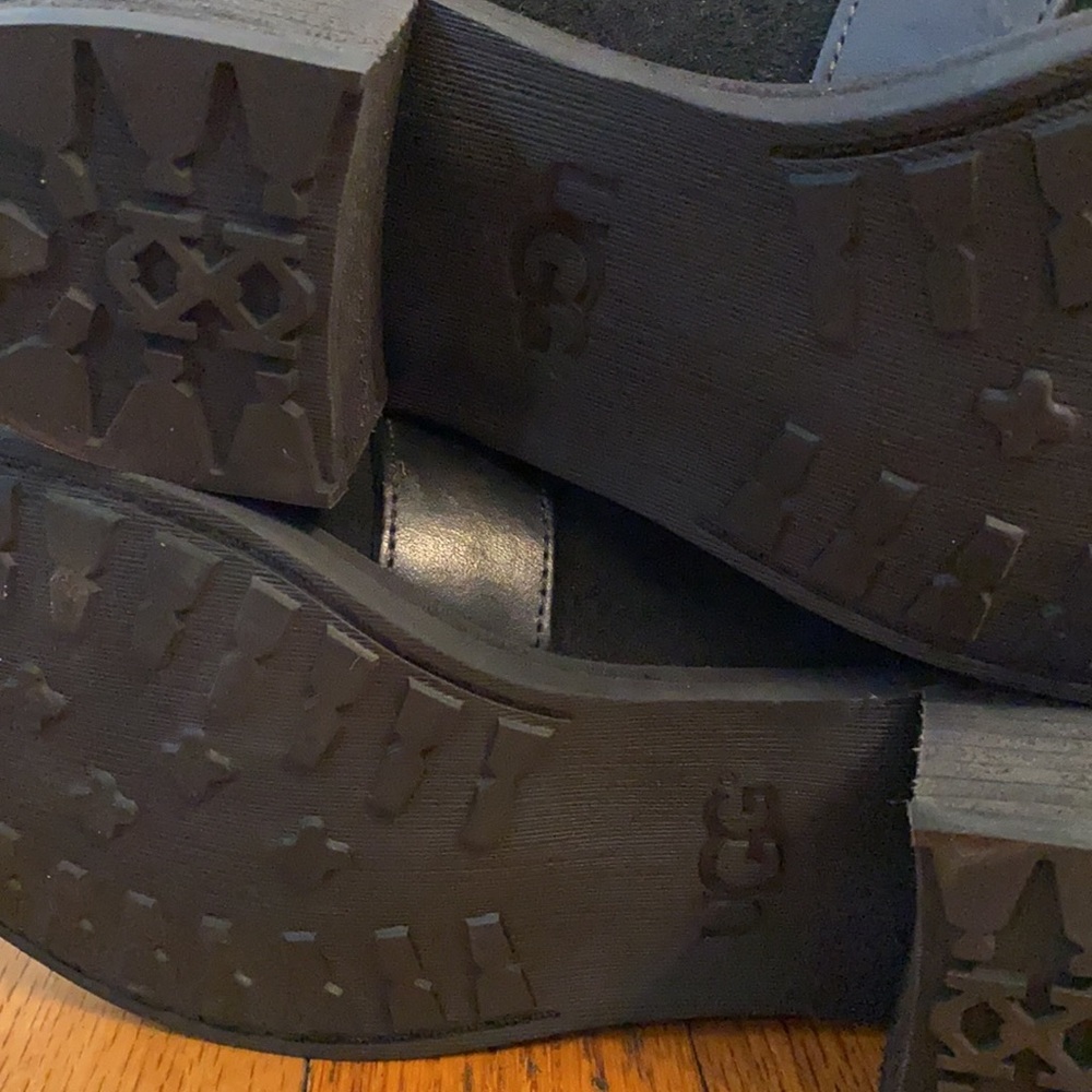 Ugg Booties - image 8